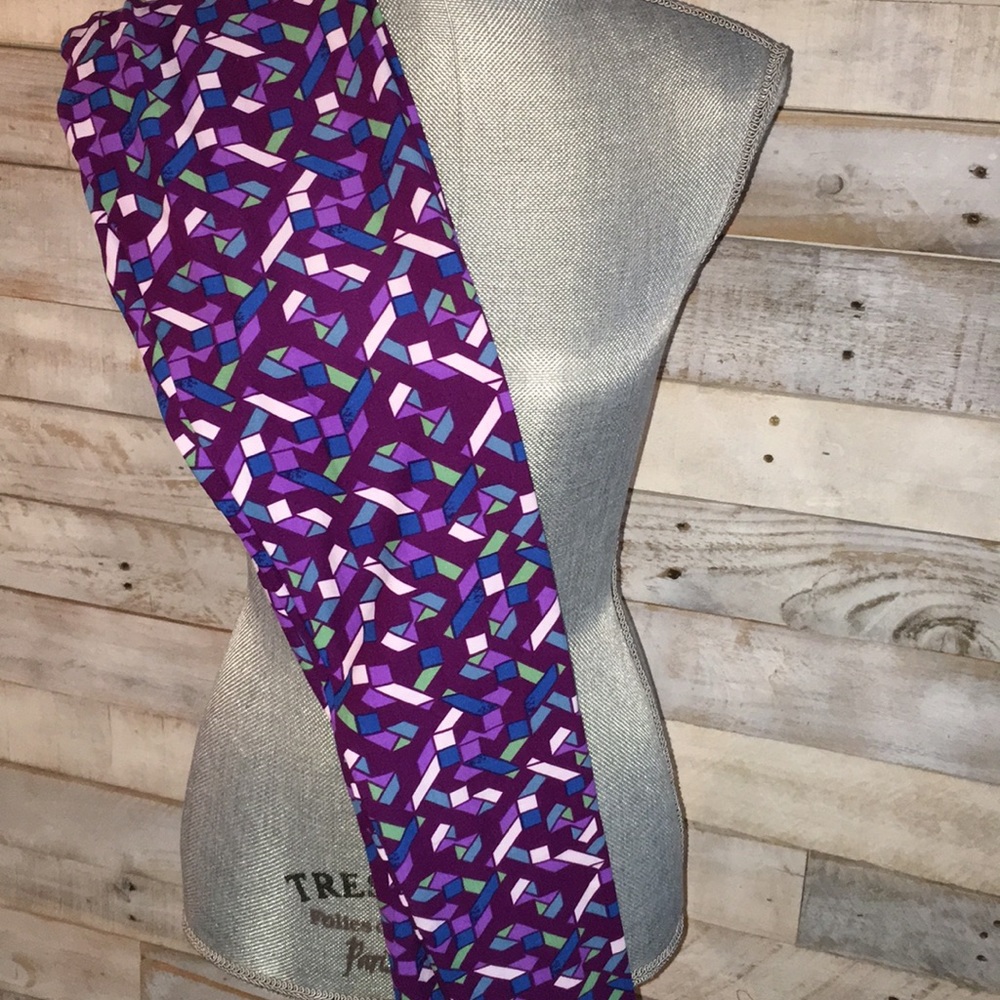 NWT OS Lularoe Leggings